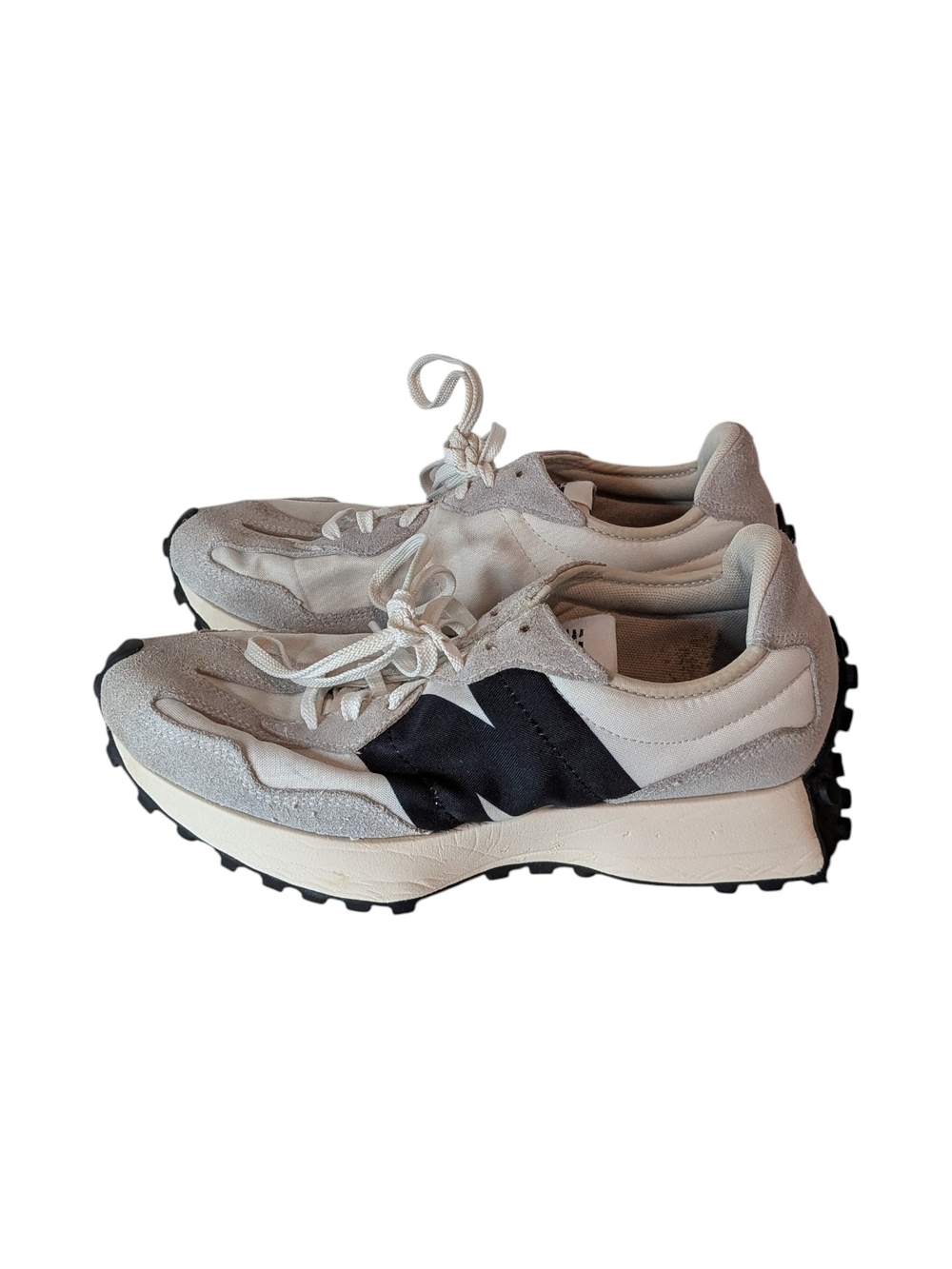 New Balance 327 sneakers woman's size 8 New Balance Sneakers White and Black